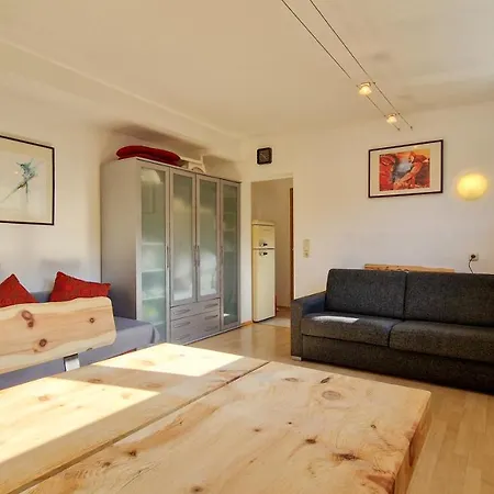 Cityxpress 18 - Near Lift And Town *