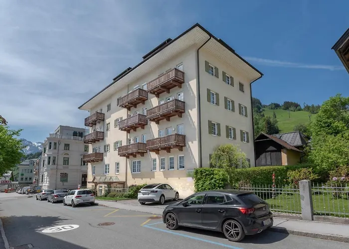 Cityxpress 18 - Near Lift And Town Apartment *